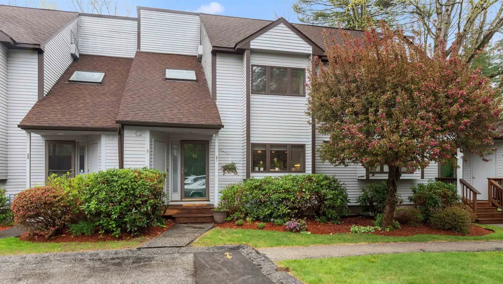 21 Pondview Drive Merrimack NH 03054