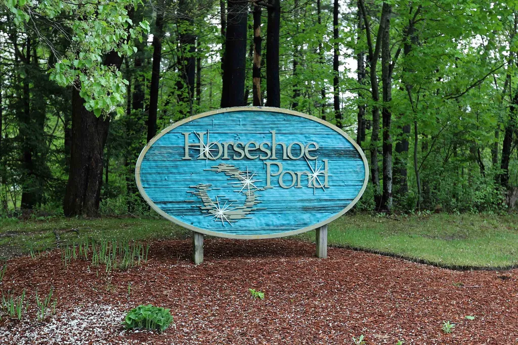 21 Pondview Drive Merrimack NH 03054