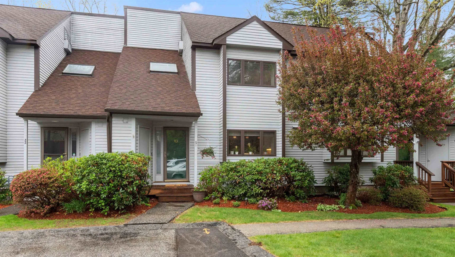 21 Pondview Drive Merrimack NH 03054