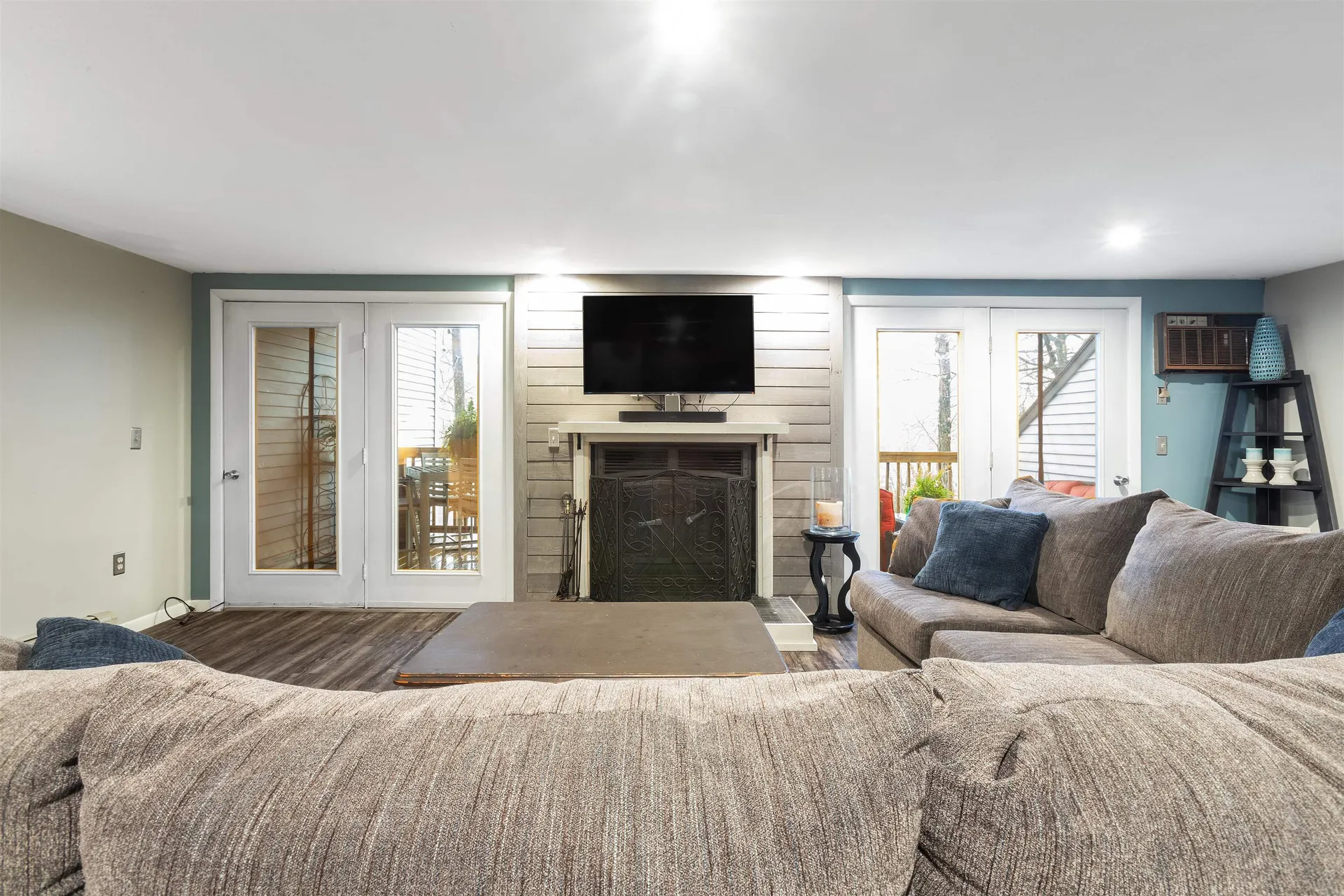 21 Pondview Drive Merrimack NH 03054