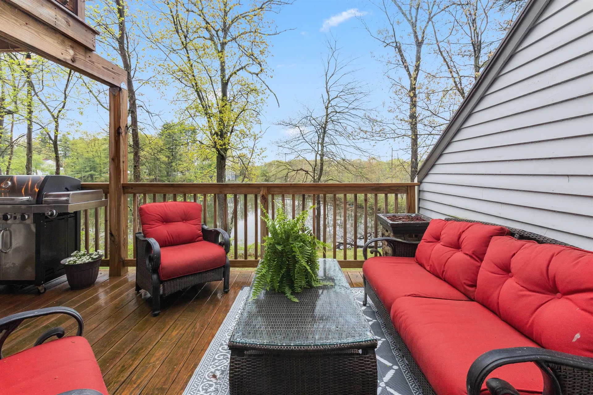 21 Pondview Drive Merrimack NH 03054