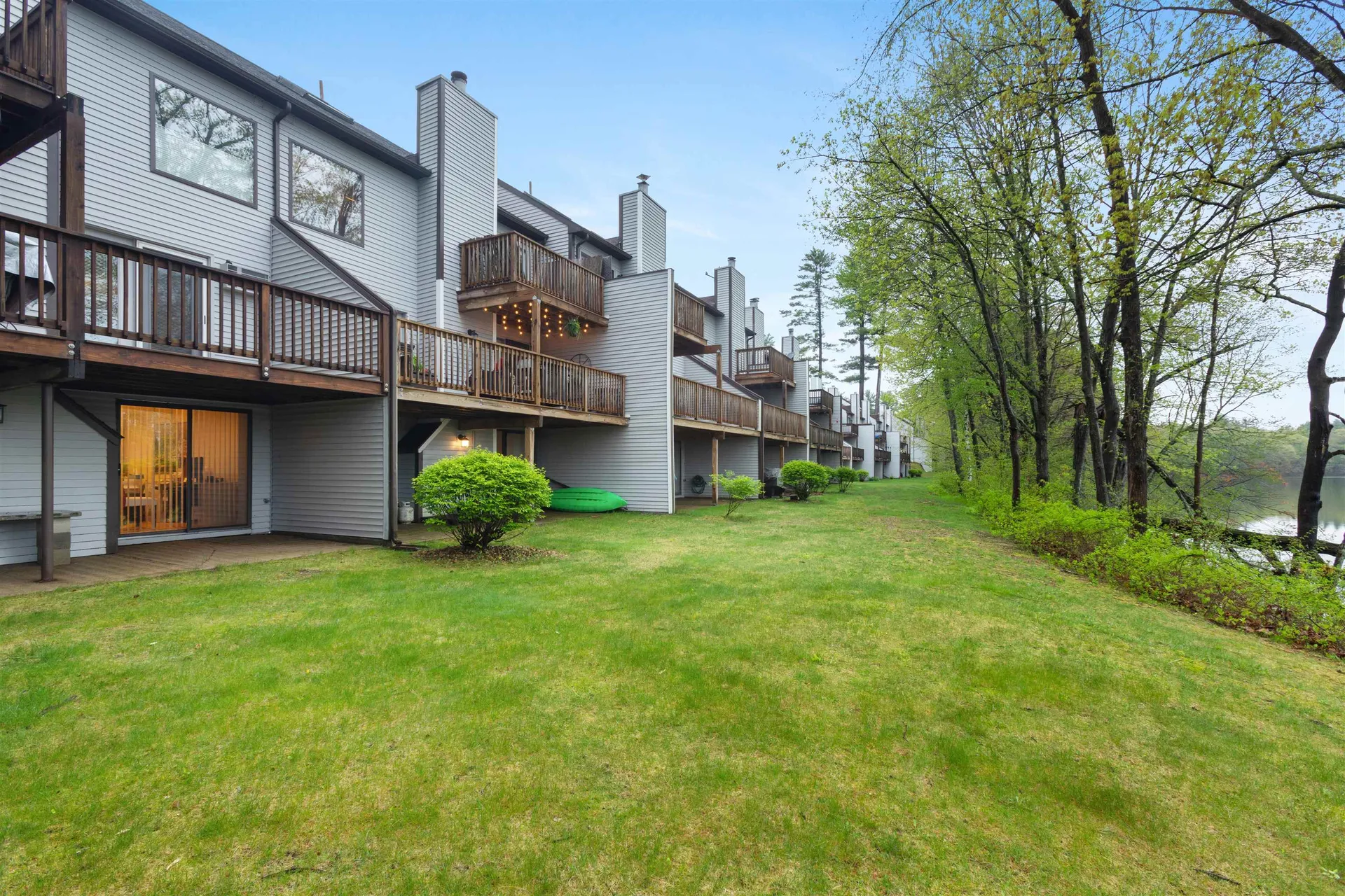 21 Pondview Drive Merrimack NH 03054