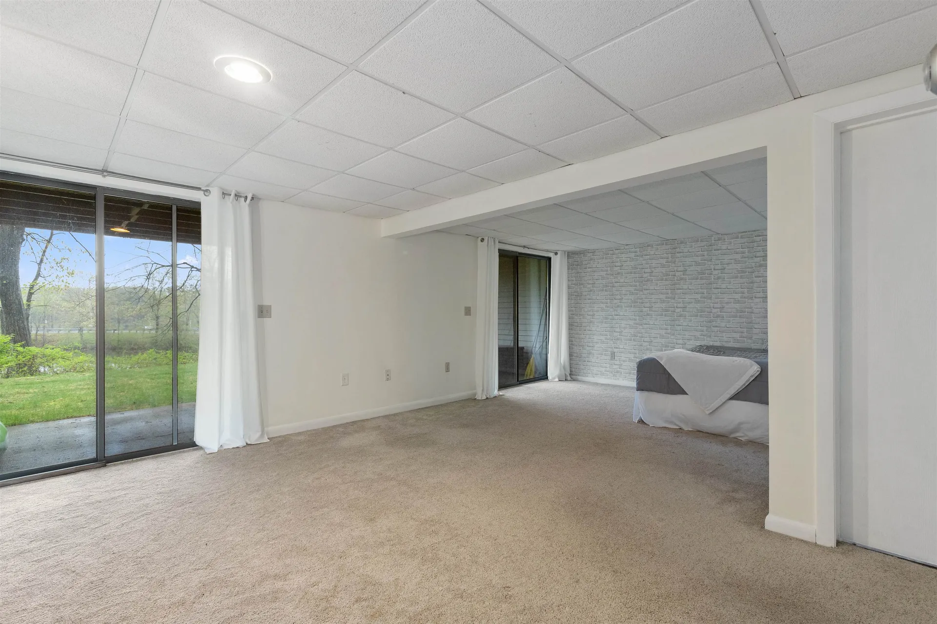 21 Pondview Drive Merrimack NH 03054