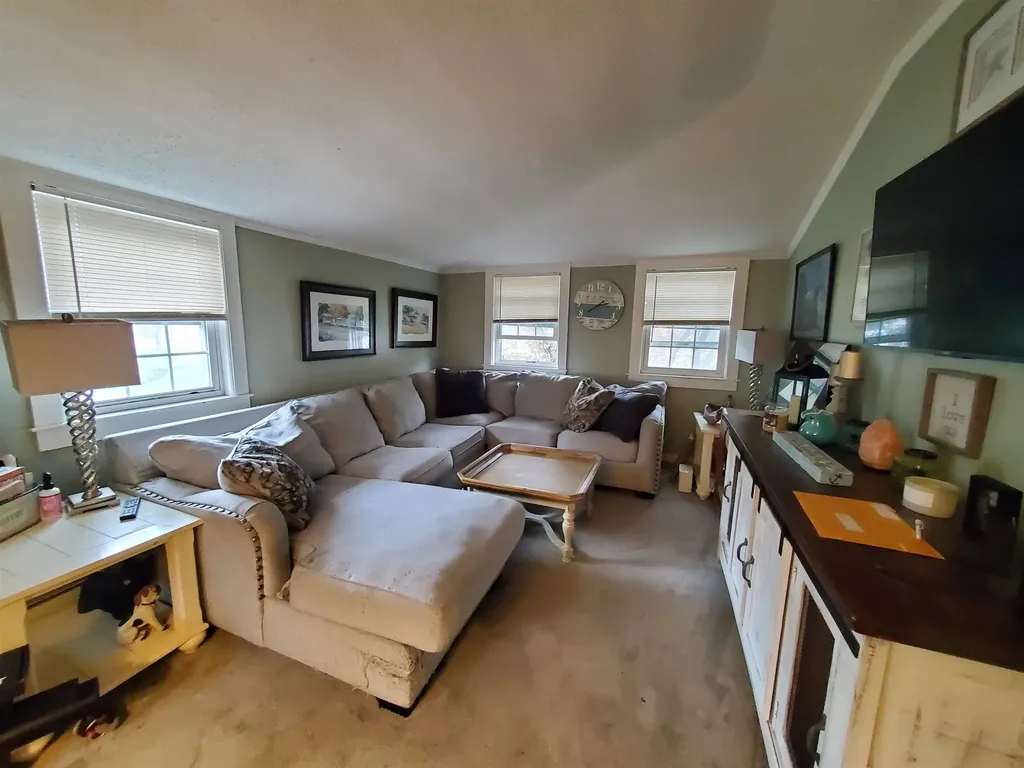 45 Riverside Drive Lebanon NH 03766