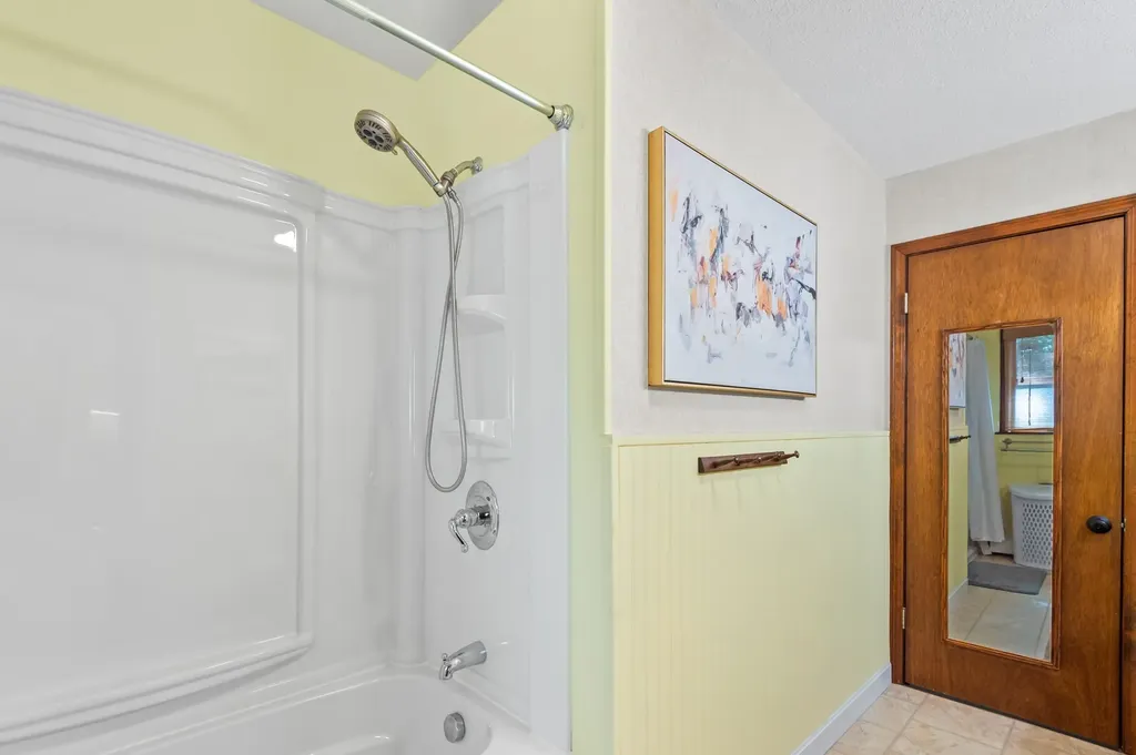 76 Merrill Drive Conway NH 03860