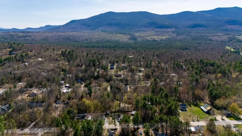 76 Merrill Drive Conway NH 03860