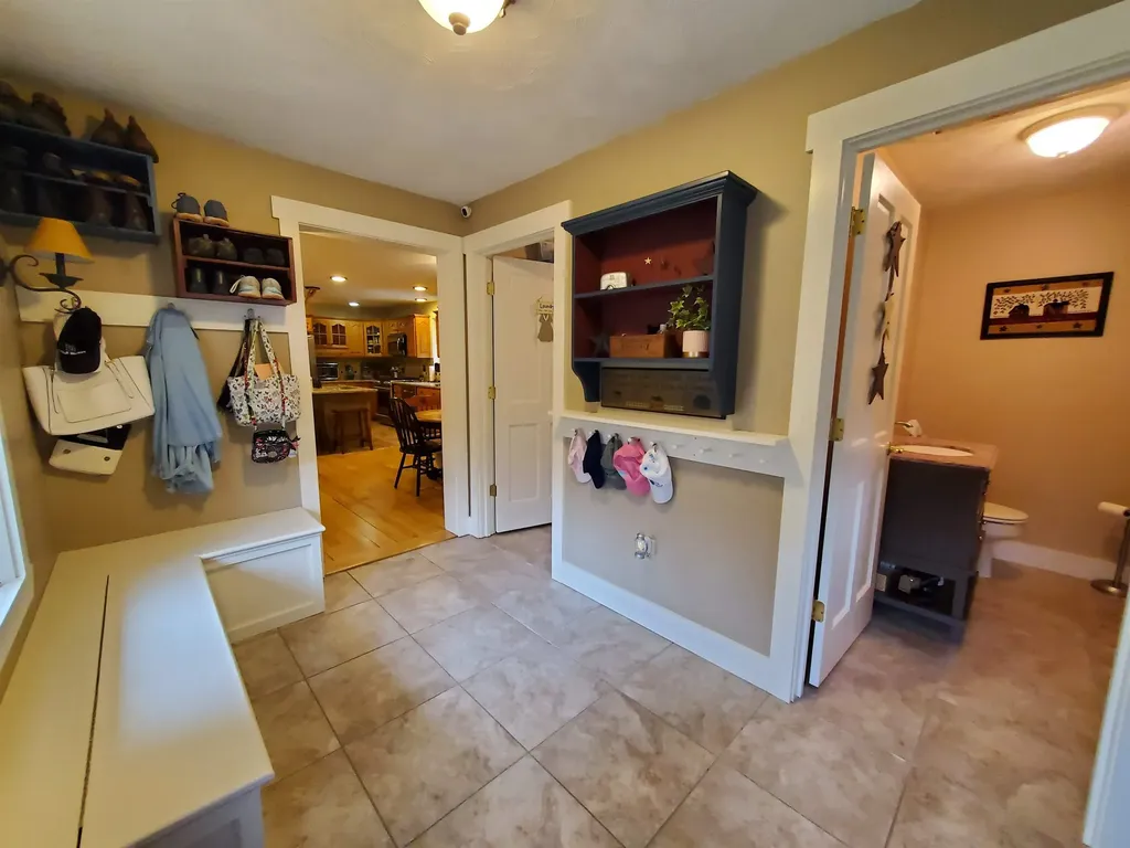 562 River Road Canaan NH 03741