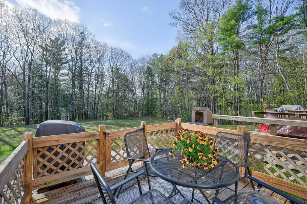 45 Haynesville Avenue Conway NH 03818