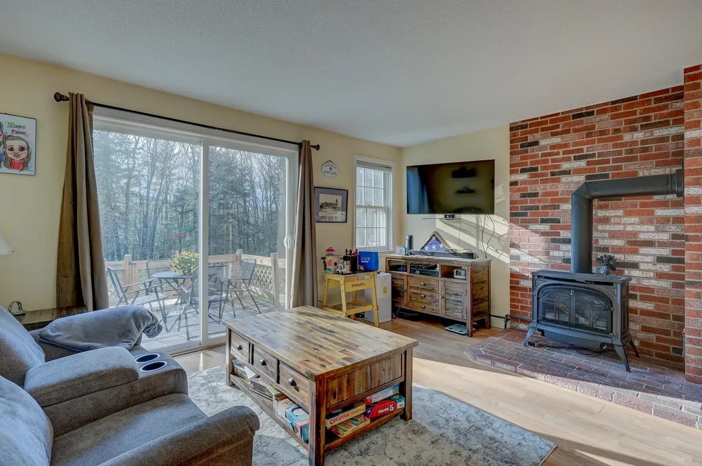 45 Haynesville Avenue Conway NH 03818