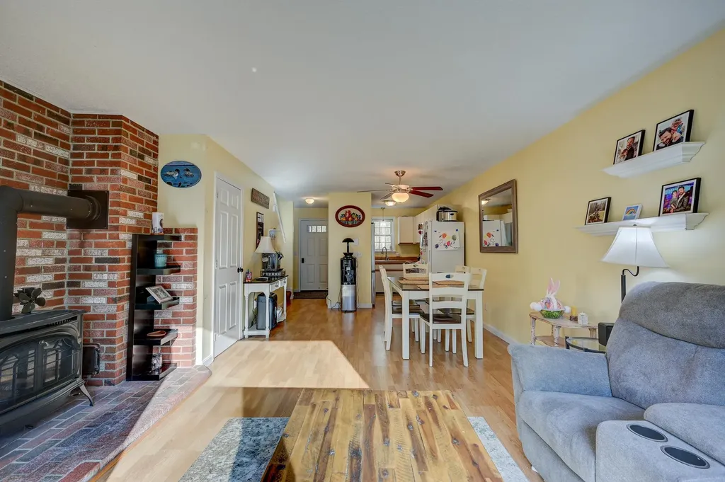 45 Haynesville Avenue Conway NH 03818