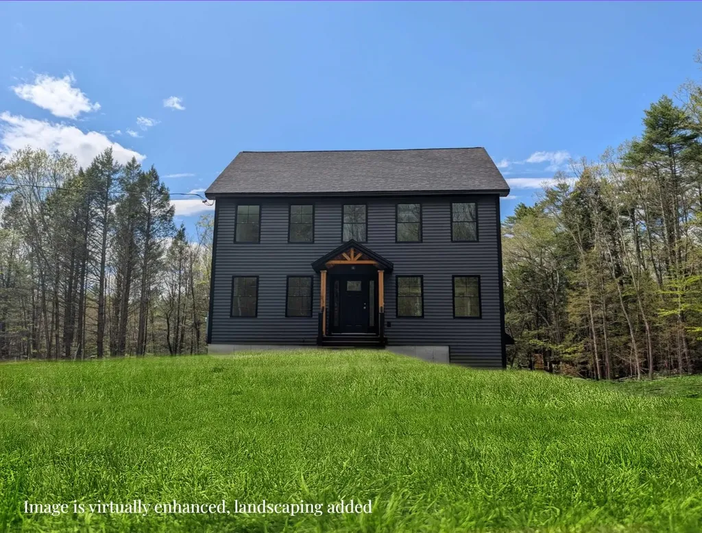 16 Meindl Road Raymond NH 03077