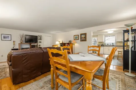 70 Crescent Way Portsmouth NH 03801