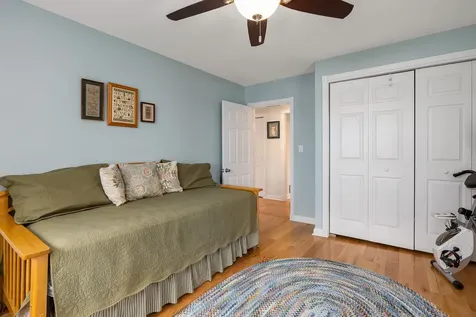 70 Crescent Way Portsmouth NH 03801