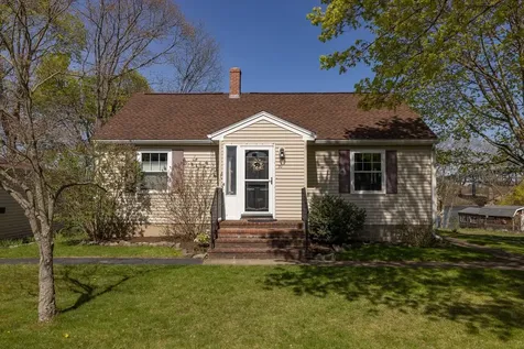 70 Crescent Way Portsmouth NH 03801