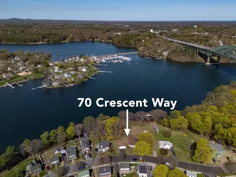 70 Crescent Way Portsmouth NH 03801