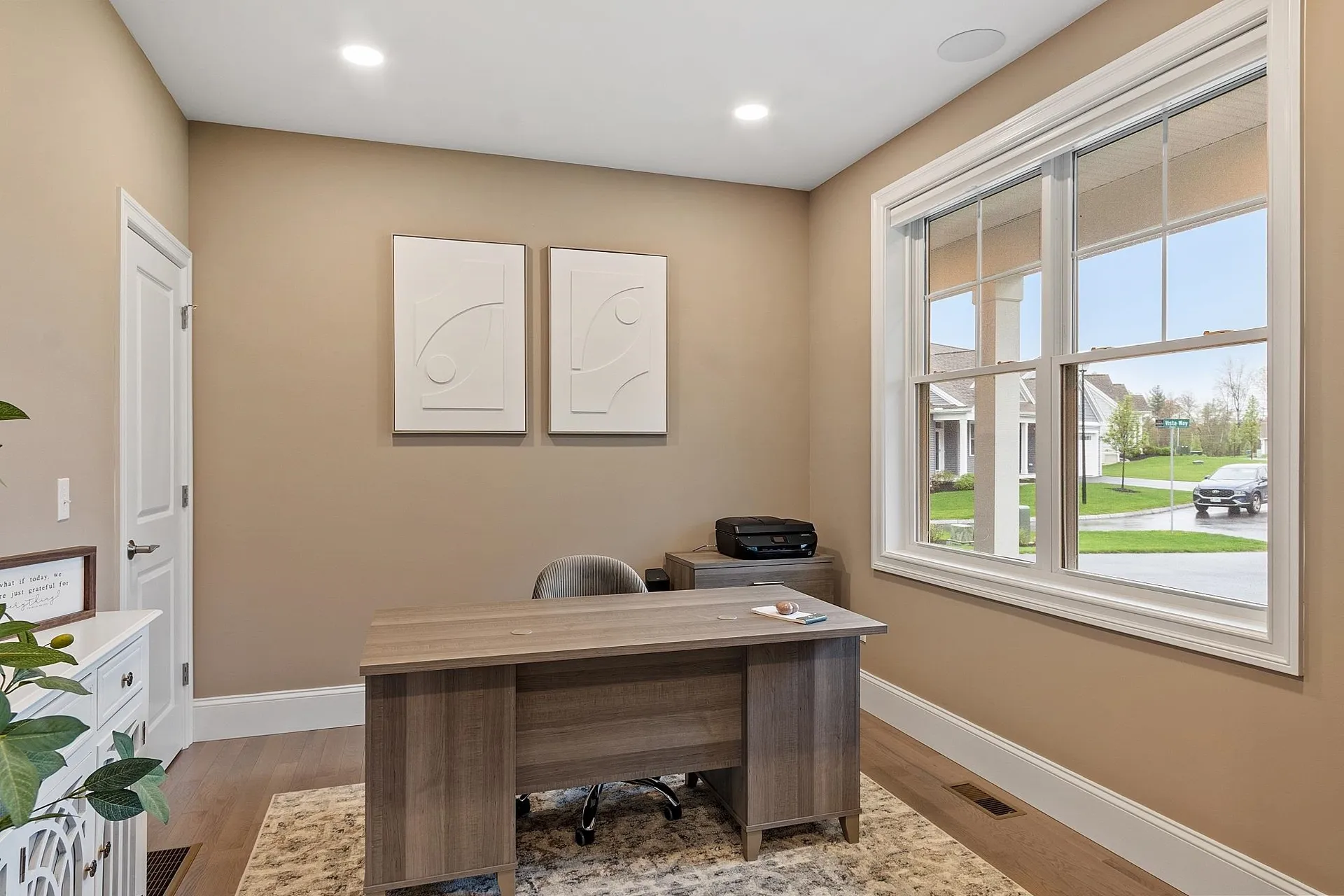 17 Craftsman Lane Nashua NH 03062