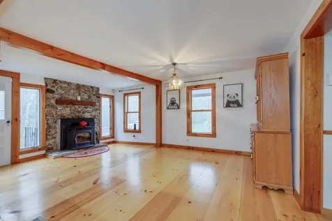 393 Chester Street Chester NH 03036