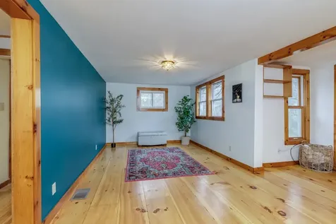 393 Chester Street Chester NH 03036