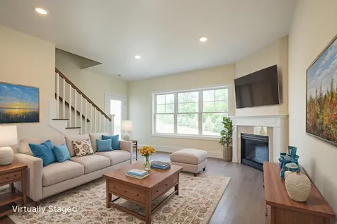 1 Doucet Avenue Nashua NH 03062