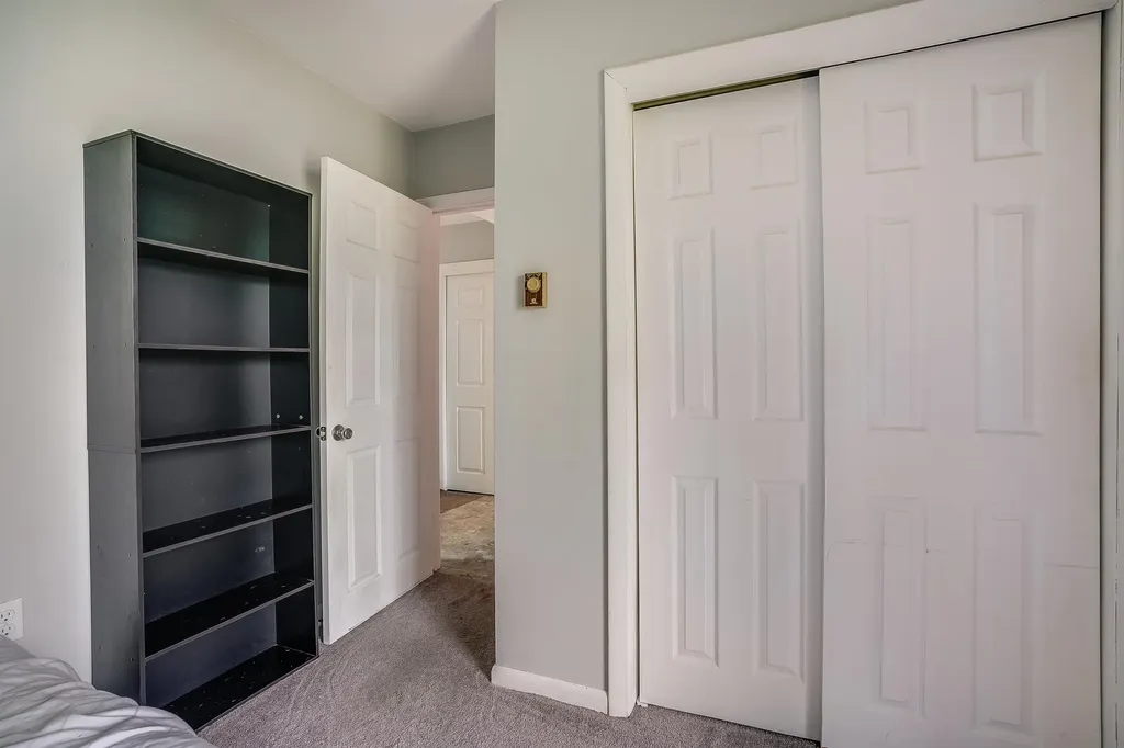 15 Derryfield Road Derry NH 03038