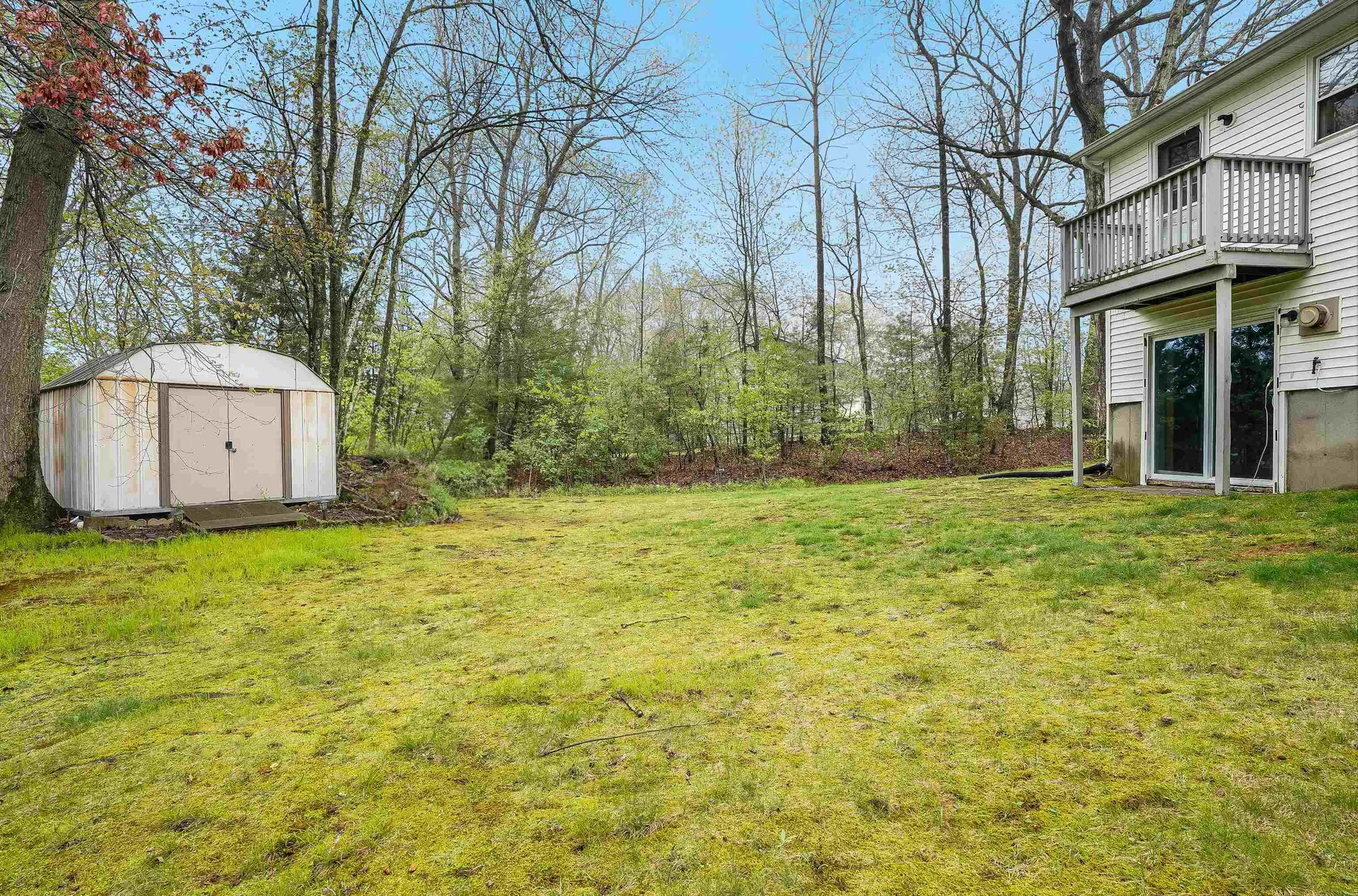 15 Derryfield Road Derry NH 03038