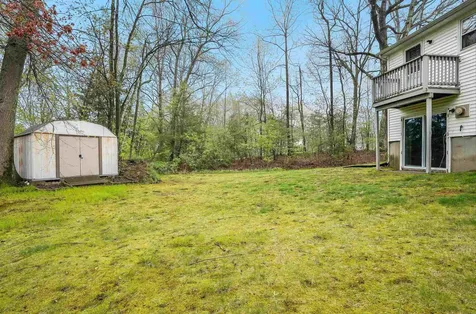 15 Derryfield Road Derry NH 03038