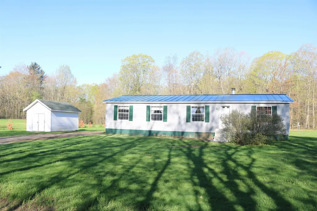 126 Smith Street Bakersfield VT 05441