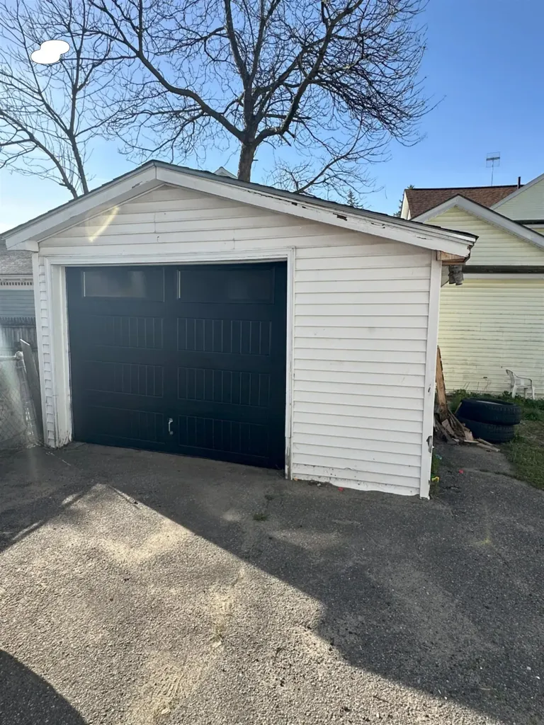32 Blossom Street Nashua NH 03060