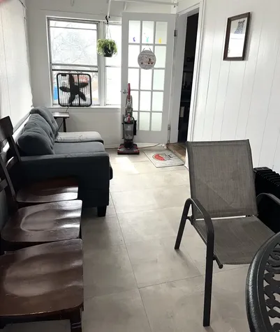 32 Blossom Street Nashua NH 03060