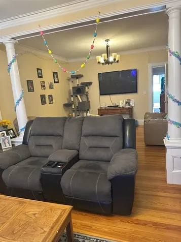 32 Blossom Street Nashua NH 03060