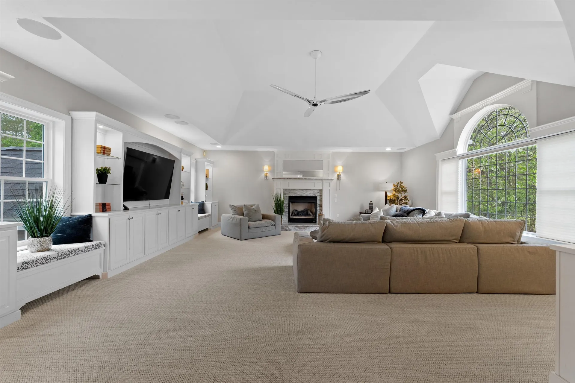 19 Cardiff Road Windham NH 03087