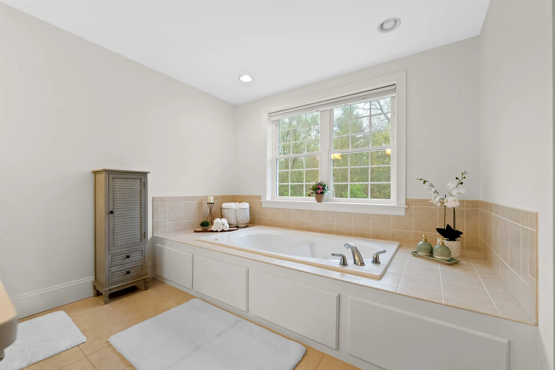 19 Cardiff Road Windham NH 03087