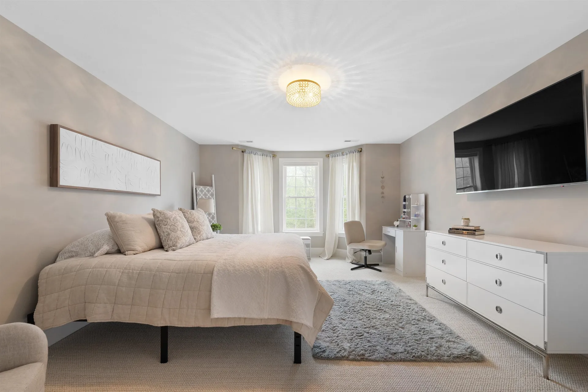 19 Cardiff Road Windham NH 03087