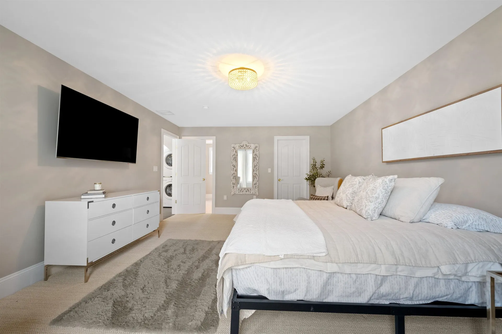 19 Cardiff Road Windham NH 03087