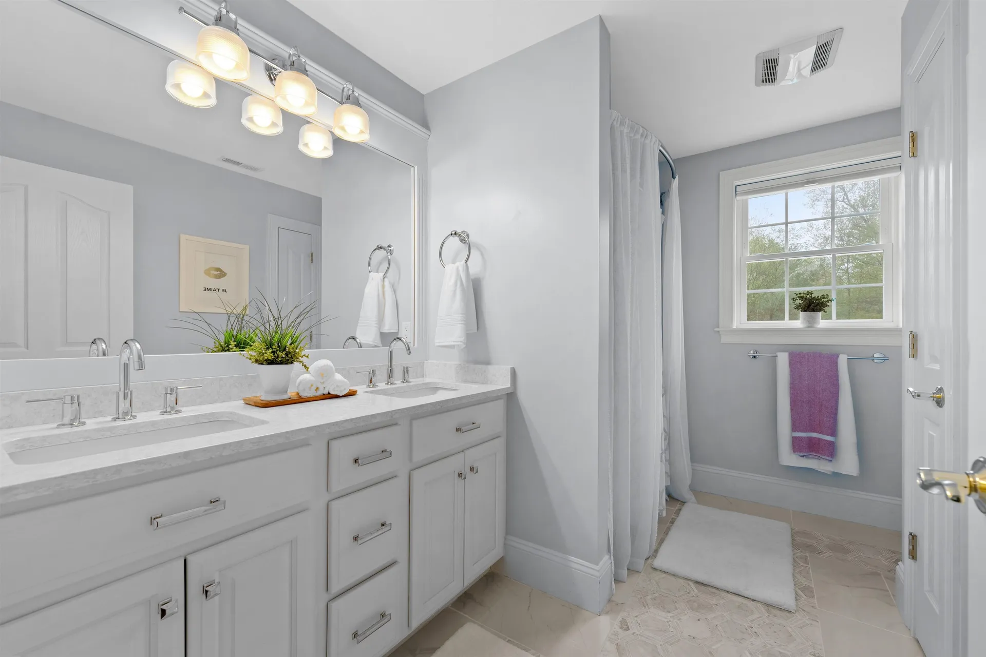 19 Cardiff Road Windham NH 03087