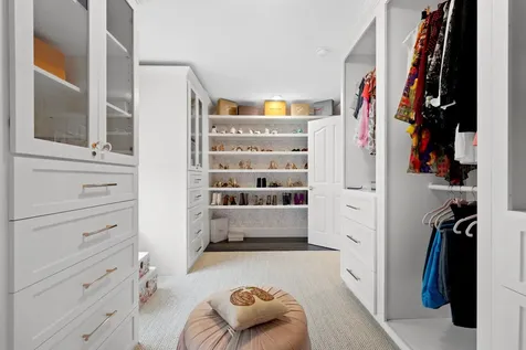 19 Cardiff Road Windham NH 03087