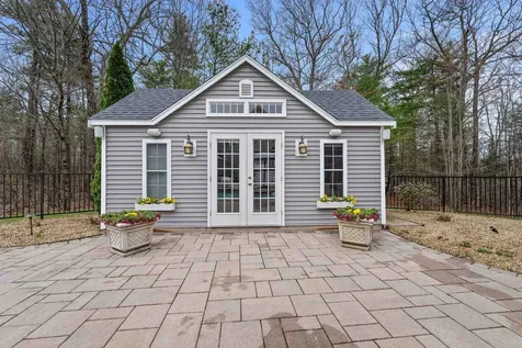 19 Cardiff Road Windham NH 03087