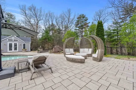 19 Cardiff Road Windham NH 03087