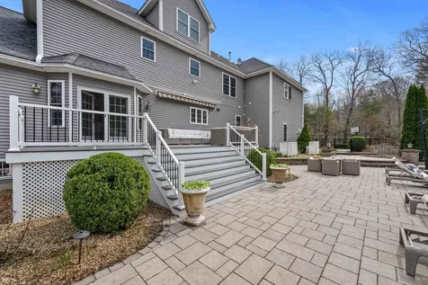 19 Cardiff Road Windham NH 03087