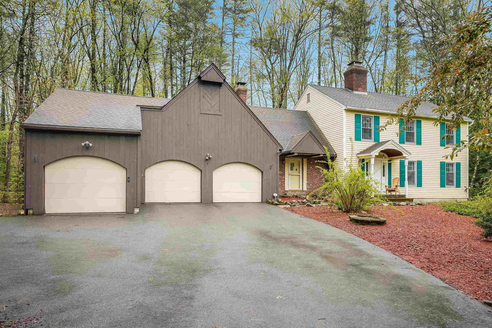 15 Roosevelt Drive Bedford NH 03110