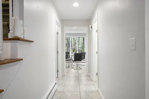15 Roosevelt Drive Bedford NH 03110