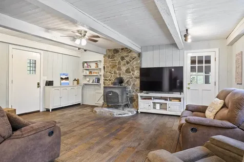 15 Roosevelt Drive Bedford NH 03110
