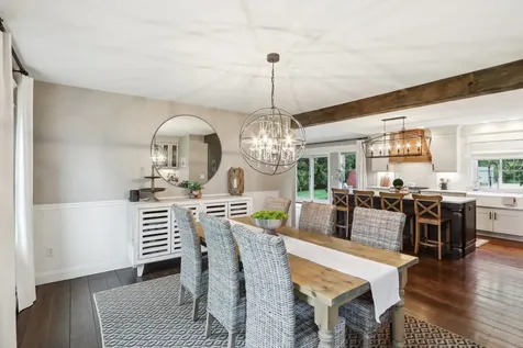 53 Winnicutt Road Stratham NH 03885
