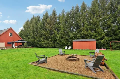 53 Winnicutt Road Stratham NH 03885