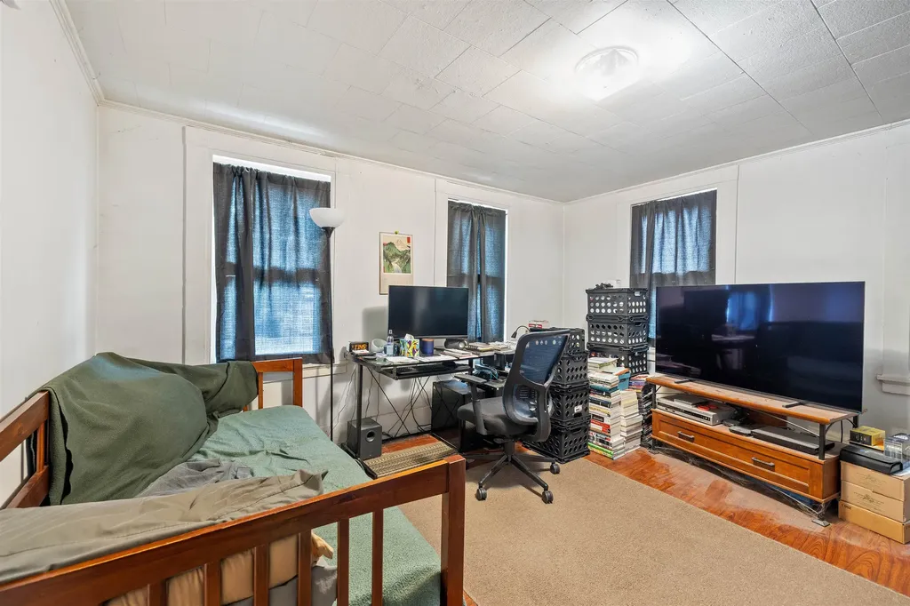 536 Main Street Farmington NH 03835