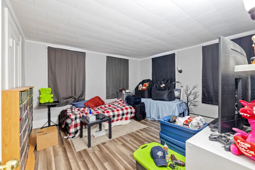 536 Main Street Farmington NH 03835