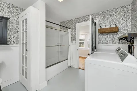 117 Union Wharf Road Tuftonboro NH 03816