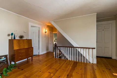 2 Kitteridge Square Newmarket NH 03857