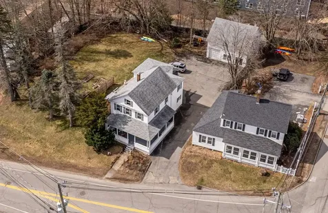 2 Kitteridge Square Newmarket NH 03857