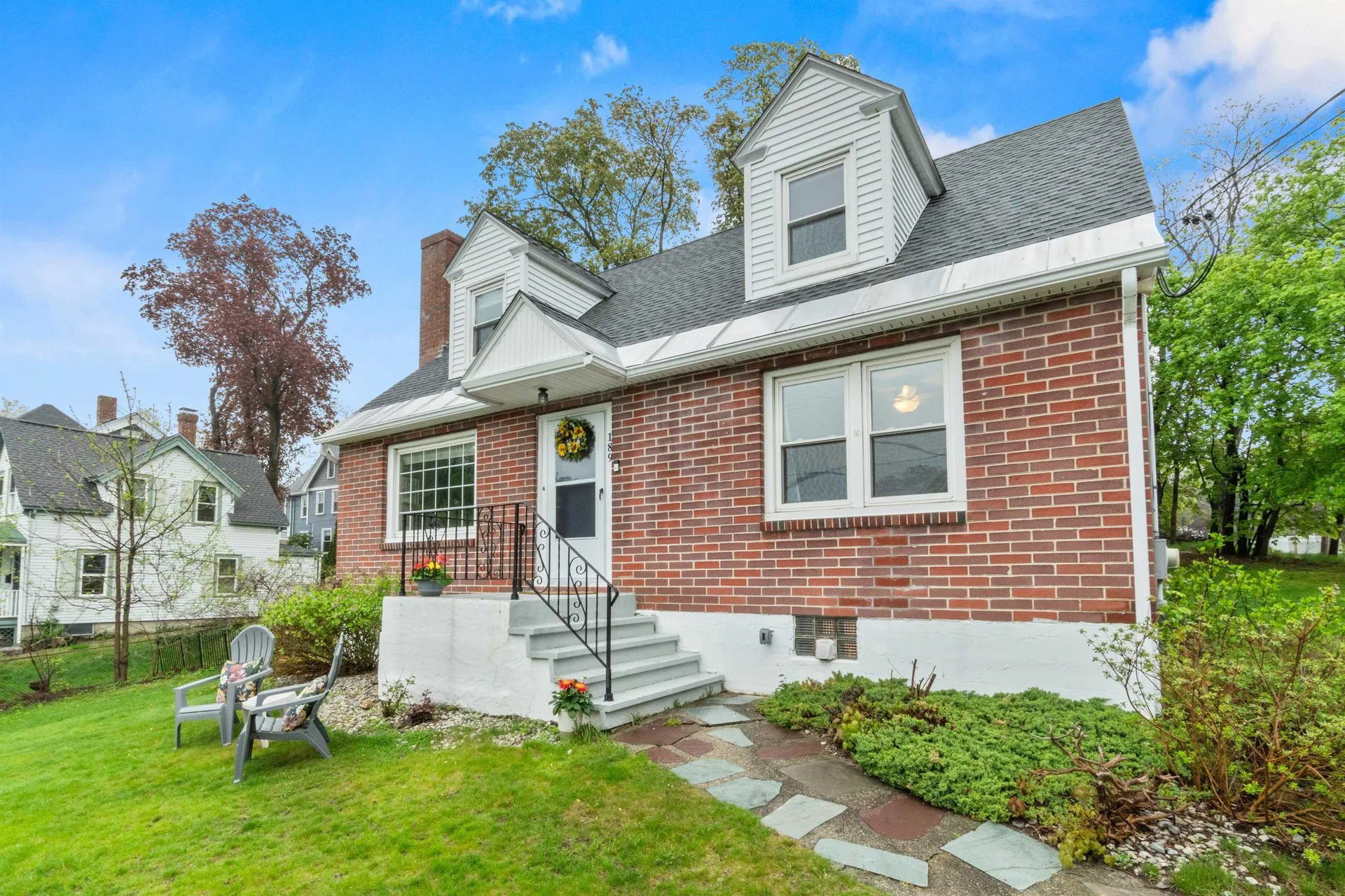 189 Russell Street Manchester NH 03104